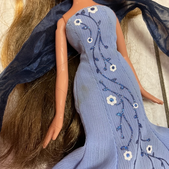 Bratz Yasmin Doll - Picture 3 of 8